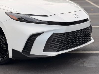 2025 Toyota Camry - Photo 6