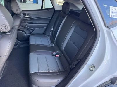 2026 Chevrolet Trax LT - Photo 18