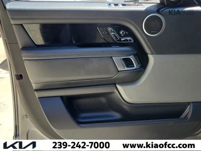 2018 Land Rover Range Rover — photo 24 view