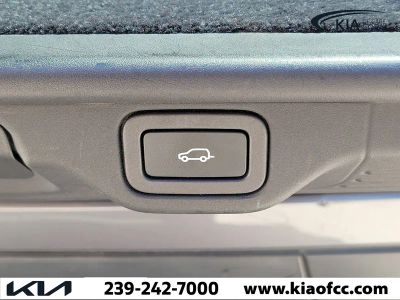 2018 Land Rover Range Rover — photo 11 view