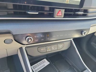 2026 Kia Carnival Hybrid — photo 18 view