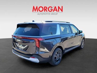 2026 Kia Carnival Hybrid — side profile view