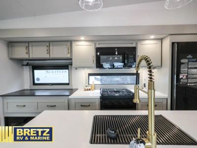 2026 Brinkley Model Z - Photo 11