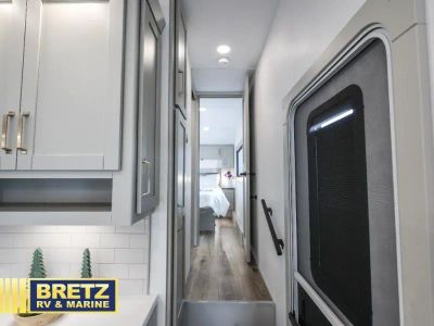 2026 Brinkley Model Z - Photo 16
