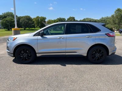 2024 Ford Edge — side profile view