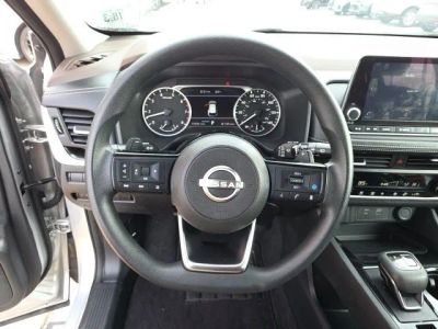 2023 Nissan Rogue — photo 15 view
