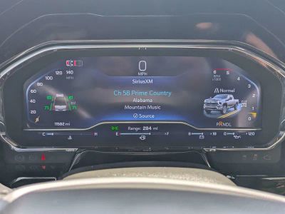 2025 Chevrolet Silverado 2500HD — photo 24 view
