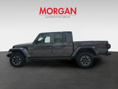 2026 Jeep Gladiator — photo 8 view