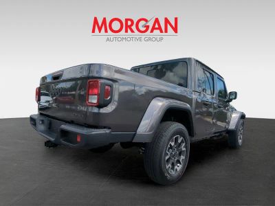 2026 Jeep Gladiator — detail view