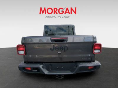 2026 Jeep Gladiator — engine compartment view