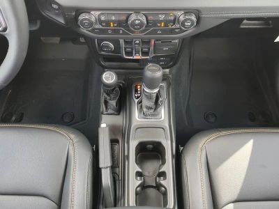 2026 Jeep Gladiator — photo 20 view