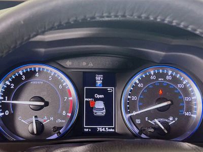 2015 Toyota Highlander — photo 10 view
