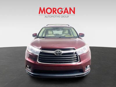 2015 Toyota Highlander — side profile view