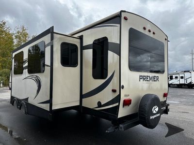 2018 Keystone RV Premier Ultra Lite - Photo 4