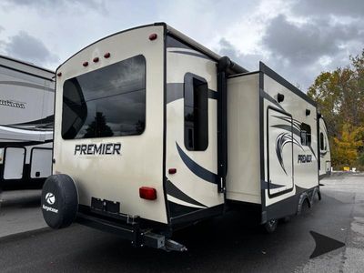 2018 Keystone RV Premier Ultra Lite - Photo 5