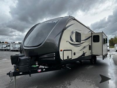 2018 Keystone RV Premier Ultra Lite - Photo 2