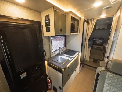 2027 Winnebago EKKO — photo 8 view