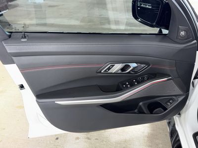 2024 BMW M3 - Photo 17