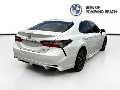 2021 Toyota Camry — detail view