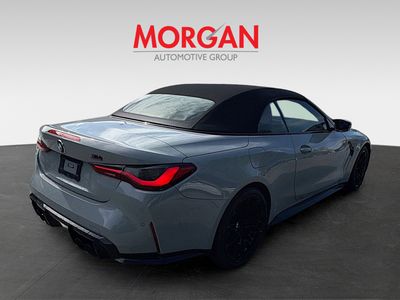 2022 BMW M4 - Photo 7