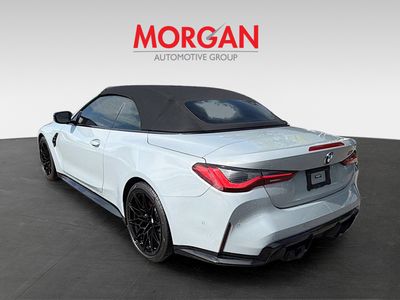 2022 BMW M4 - Photo 5