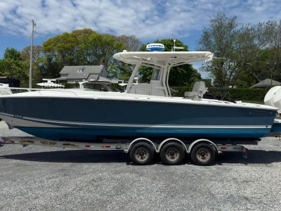 2013 Jupiter 32 Cuddy — side profile view
