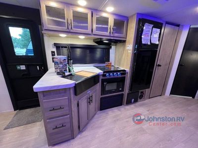 2026 Forest River RV Cherokee Grey Wolf - Photo 10