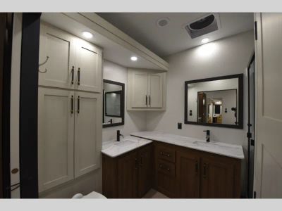 2026 CrossRoads Hampton 37FL - Photo 23