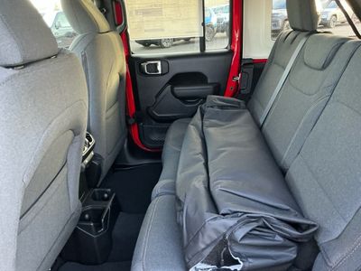 2026 Jeep Wrangler — photo 17 view
