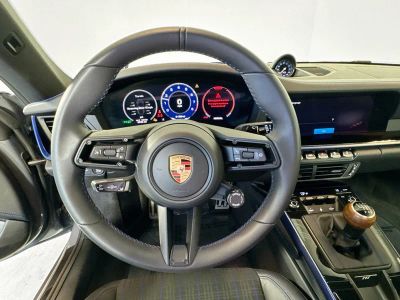 2025 Porsche 911 - Photo 14
