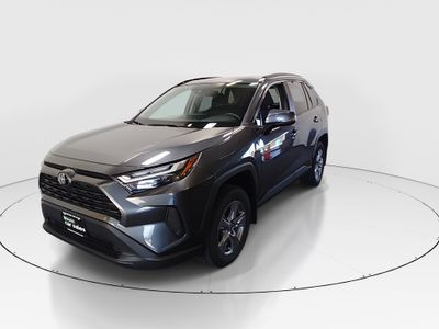 2023 Toyota RAV4 - Photo 3