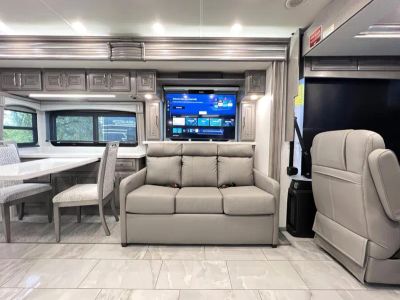 2026 Fleetwood DISCOVERY LXE - Photo 14