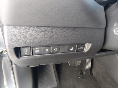 2023 Toyota Venza - Photo 13