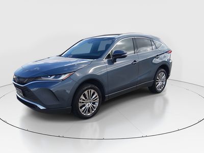 2023 Toyota Venza - Photo 3
