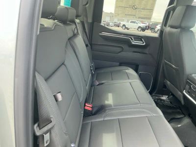 2026 Chevrolet Silverado 1500 — photo 19 view