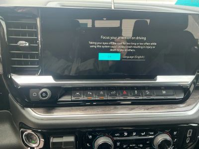 2026 Chevrolet Silverado 1500 — photo 12 view