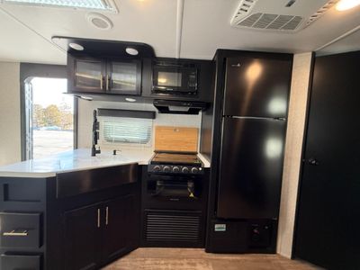 2022 Forest River RV Cherokee Grey Wolf Black Label - Photo 29