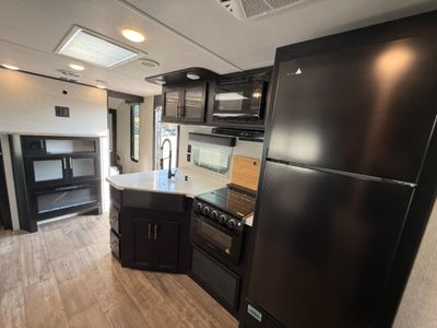 2022 Forest River RV Cherokee Grey Wolf Black Label - Photo 28