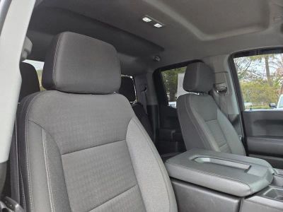 2024 Chevrolet Silverado 1500 — photo 11 view