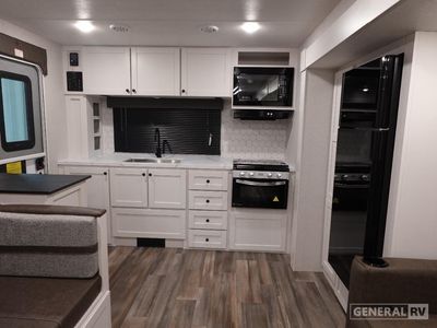 2026 Highland Ridge RV Range Lite - Photo 5