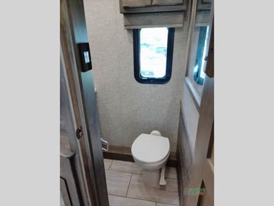2024 Tiffin Motorhomes Open Road Allegro — photo 46 view