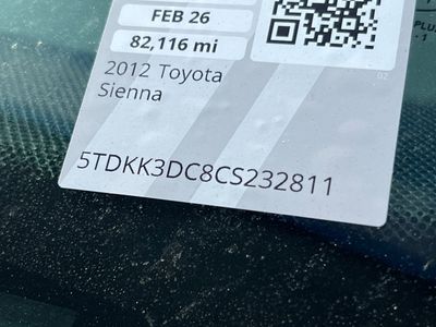 2012 Toyota Sienna - Photo 23