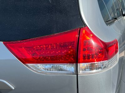 2012 Toyota Sienna - Photo 22