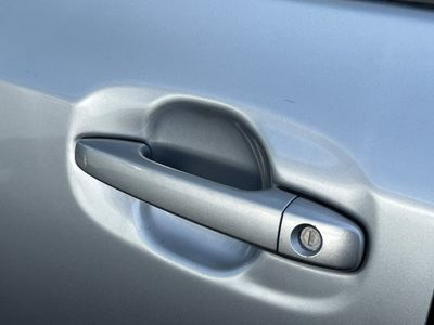 2012 Toyota Sienna - Photo 17