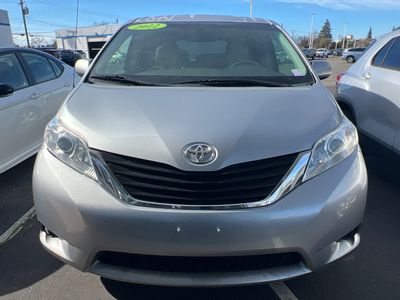 2012 Toyota Sienna - Photo 6