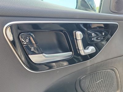 2025 Mercedes-Benz C-Class - Photo 17