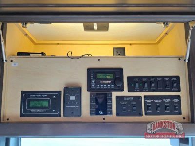 2024 Dutch Star 4325 — photo 22 view