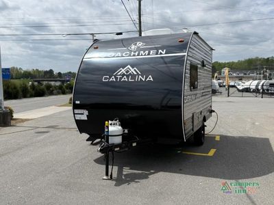 2026 Coachmen RV Catalina Summit Series 7 - Photo 3