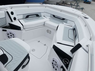 2025 Blackfin 252CC - Photo 19