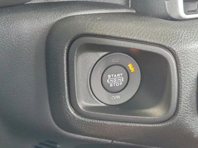 2026 Jeep Wrangler — photo 30 view